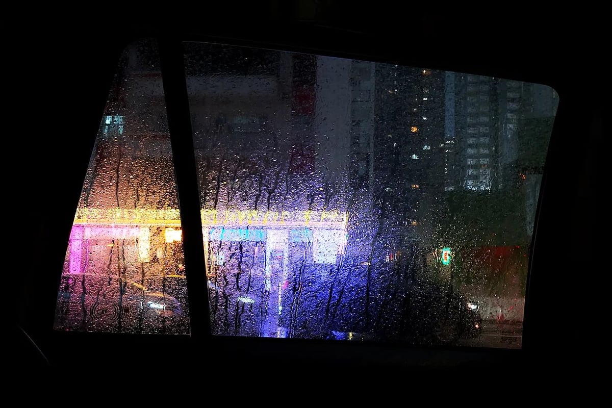 car rainy neon